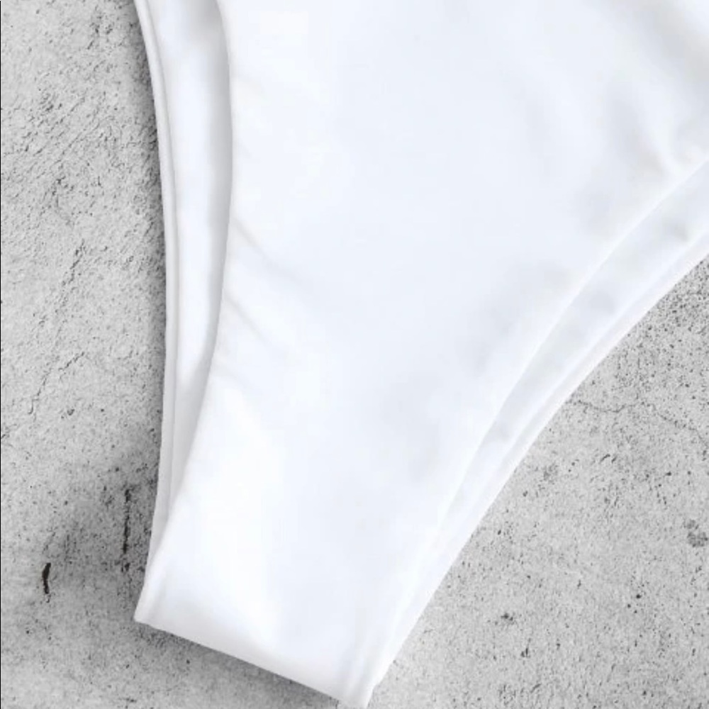 ZAFUL High Leg Bikini Bottom